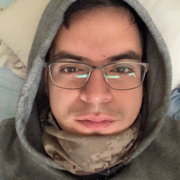 Meet your Posher, Antonio - Picture 1 of 1